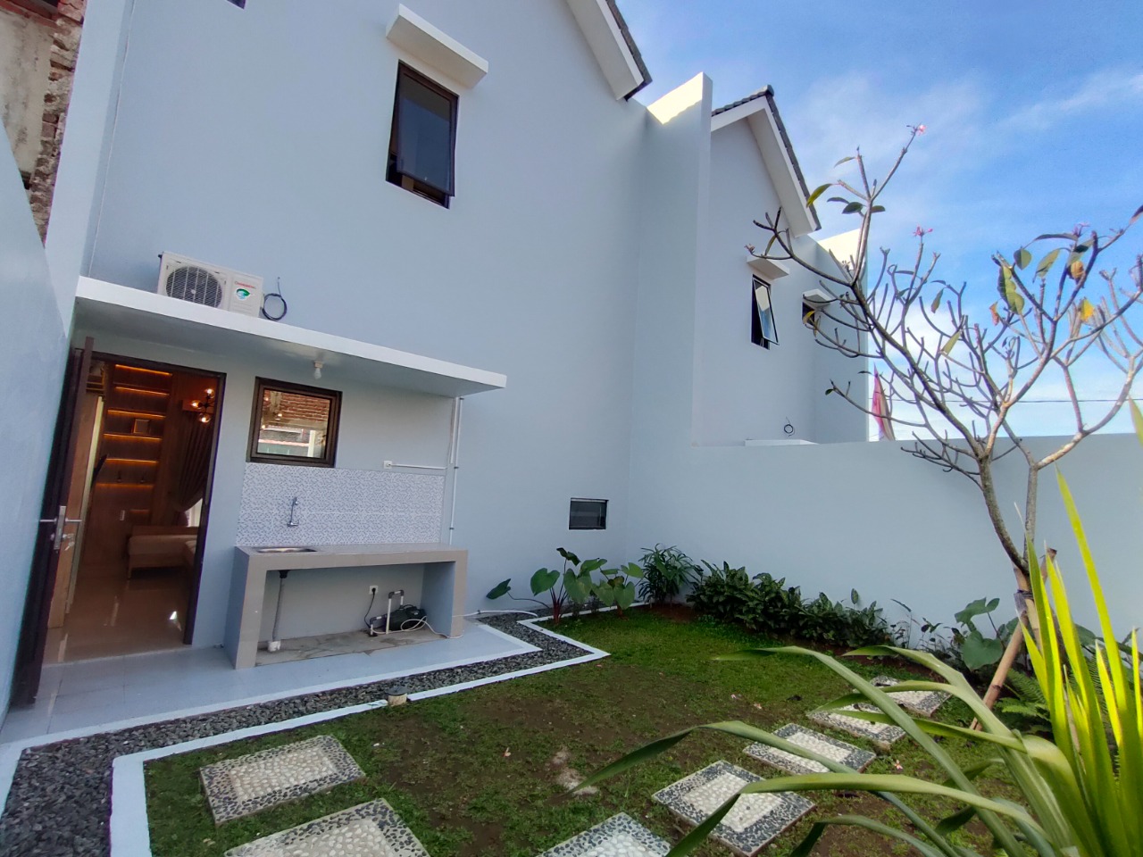 Dekat dengan Wisata Alam, Geriya Selaras Dramaga Jadi Pilihan Ideal